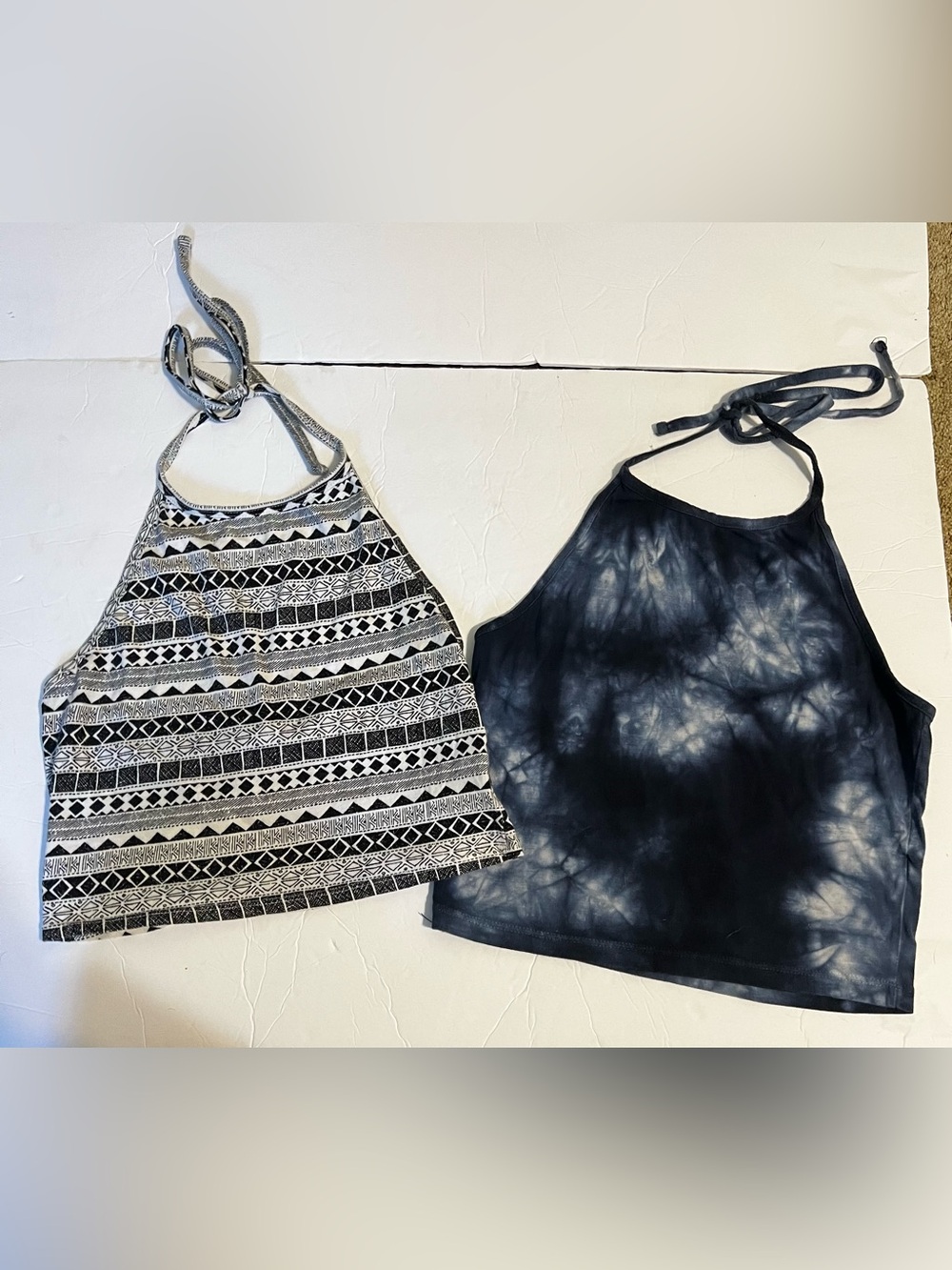 Brandy Melville Navy Blue Toe Dye Crop Top Halter Neck Aeropostale Top Small